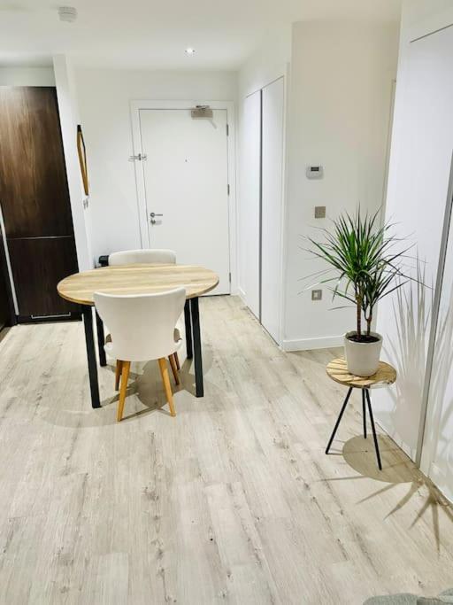 Apartament Eclectic Dwelling Manchester Zewnętrze zdjęcie